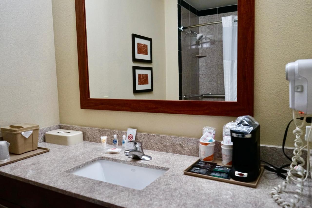Comfort Suites Victorville-Hesperia Eksteriør billede