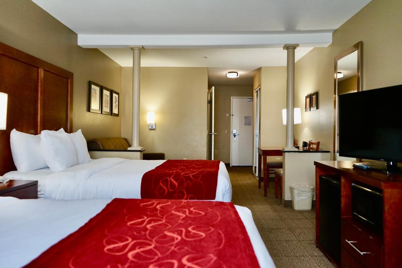 Comfort Suites Victorville-Hesperia Eksteriør billede