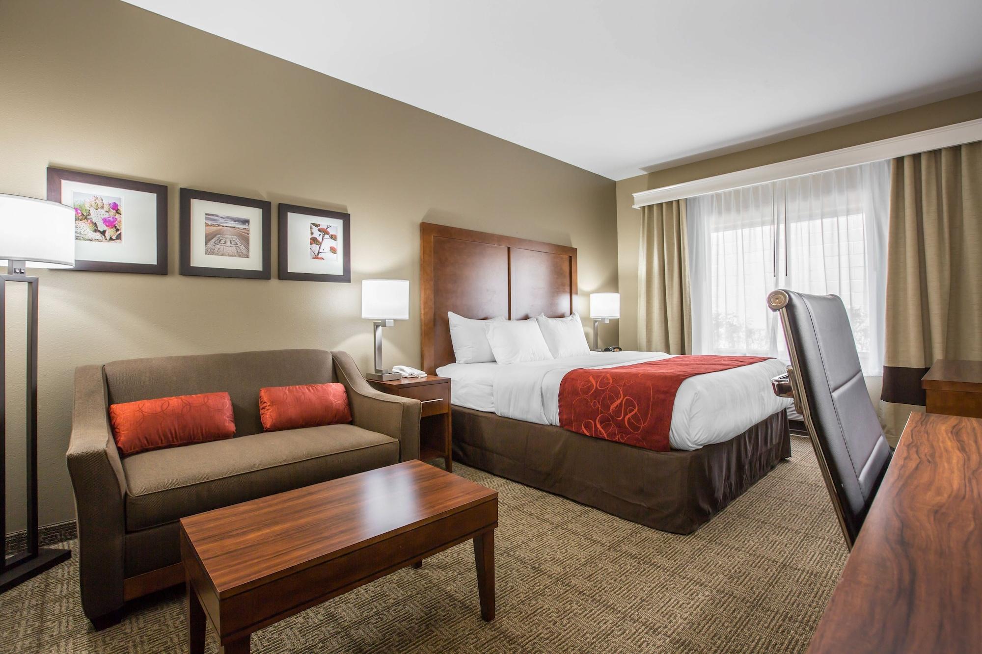 Comfort Suites Victorville-Hesperia Eksteriør billede