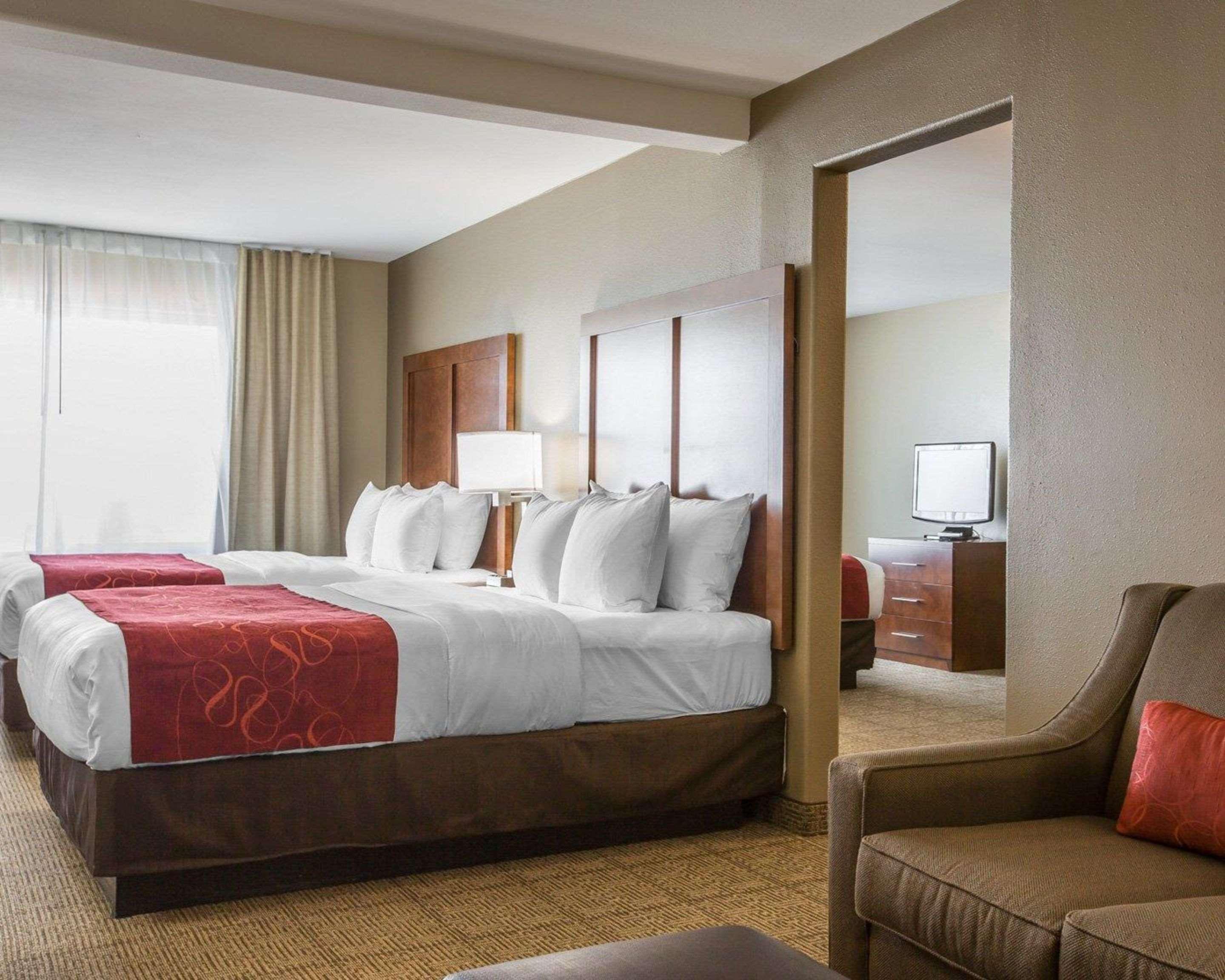Comfort Suites Victorville-Hesperia Eksteriør billede