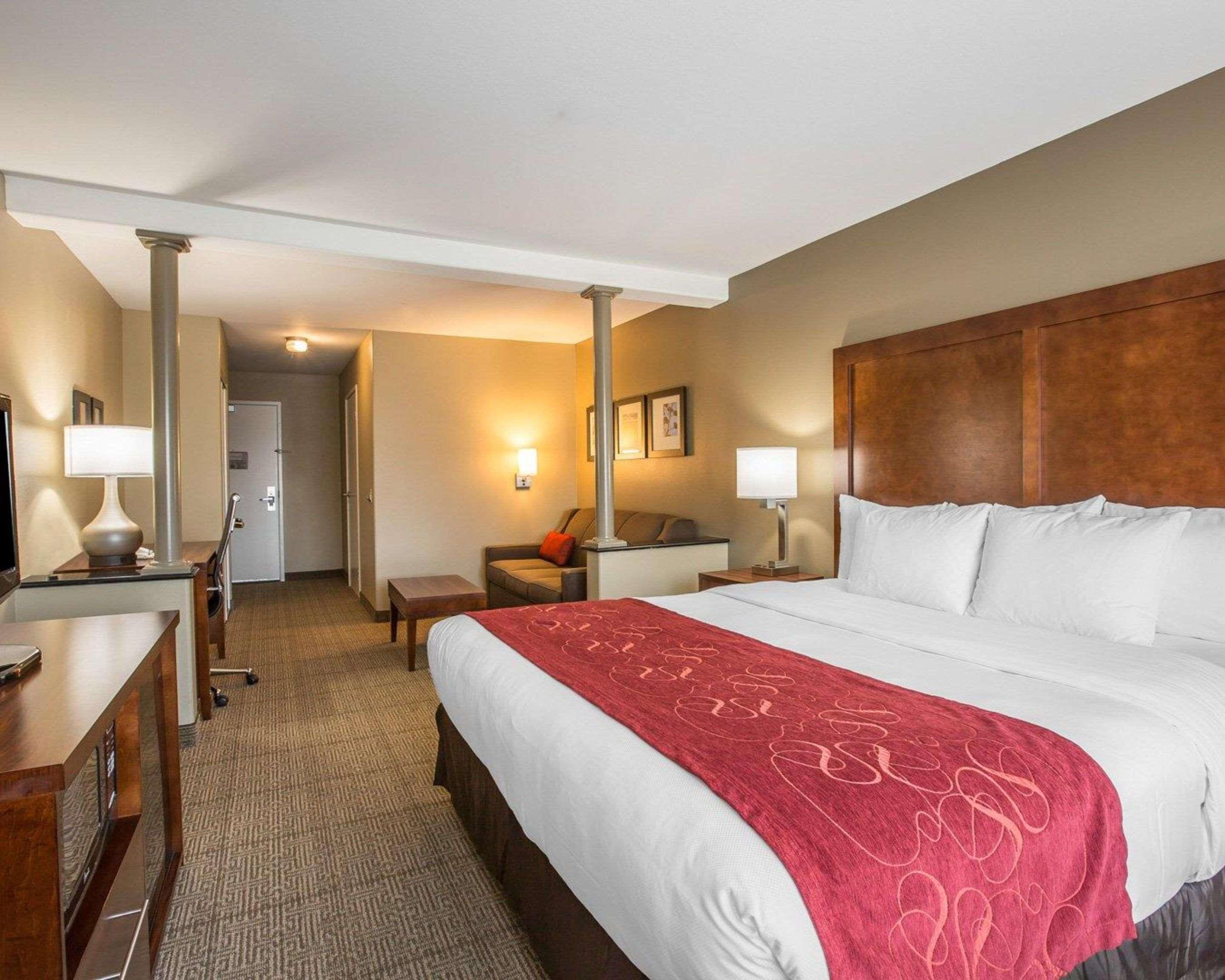 Comfort Suites Victorville-Hesperia Eksteriør billede