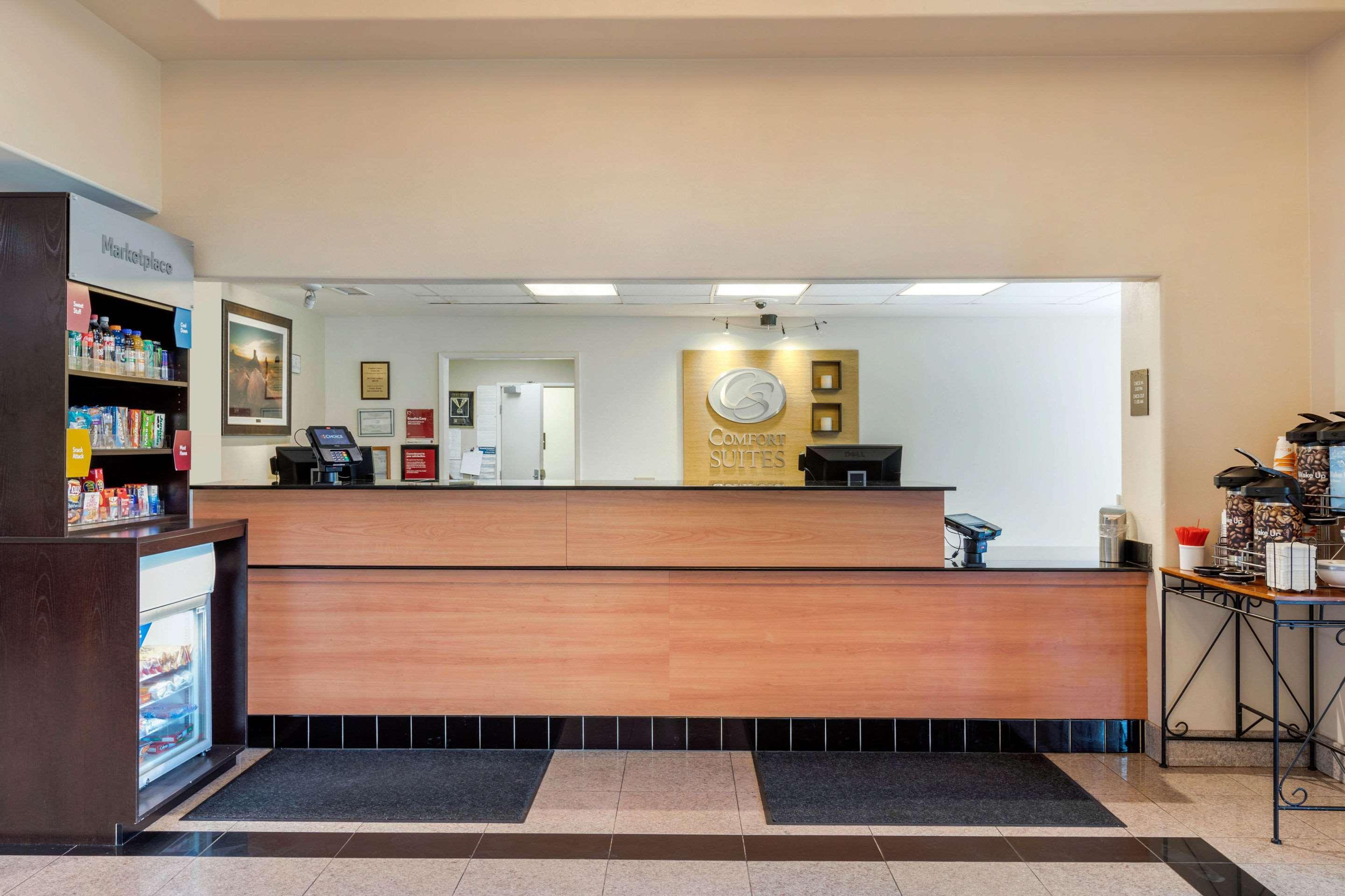 Comfort Suites Victorville-Hesperia Eksteriør billede
