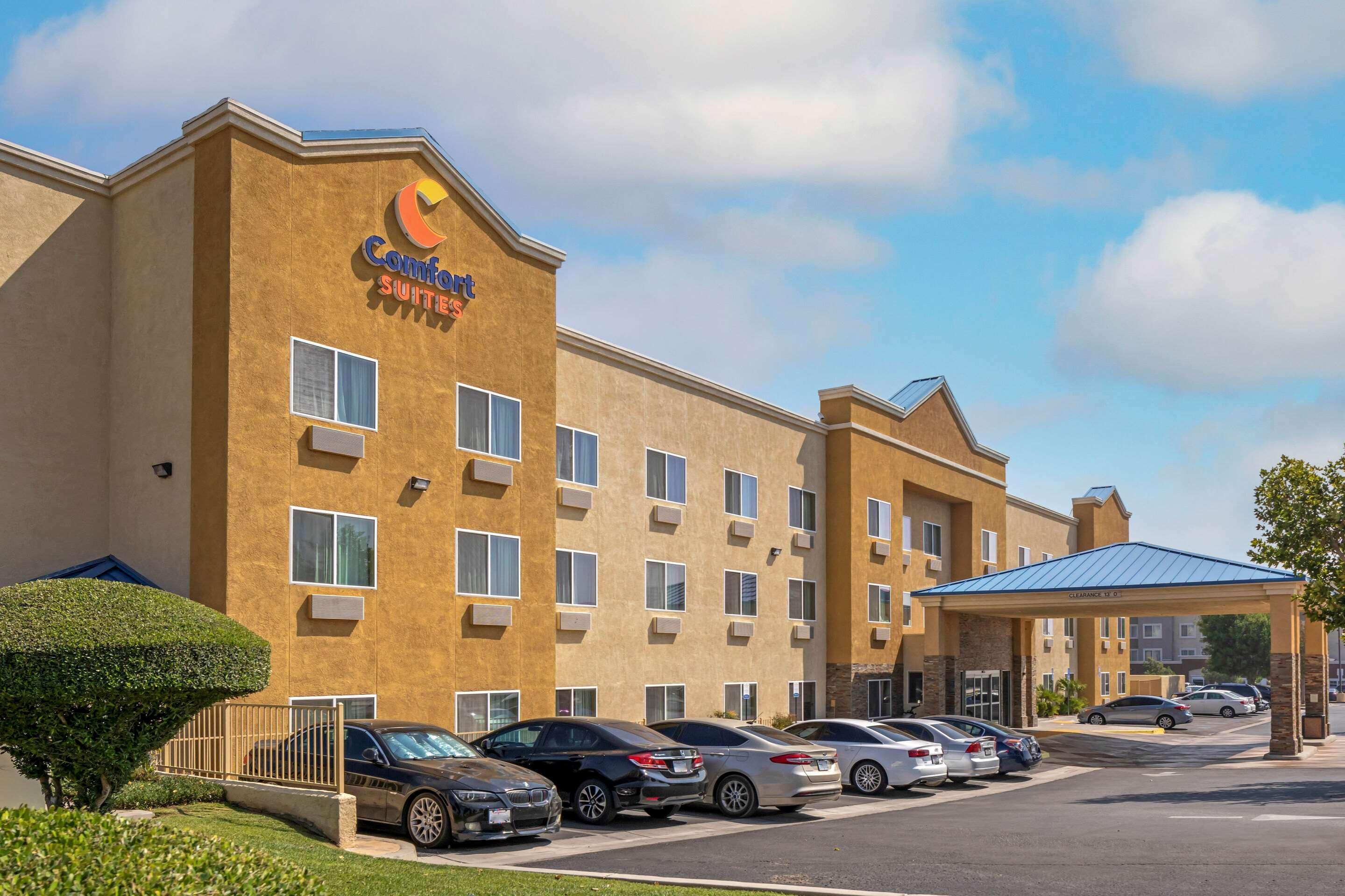 Comfort Suites Victorville-Hesperia Eksteriør billede