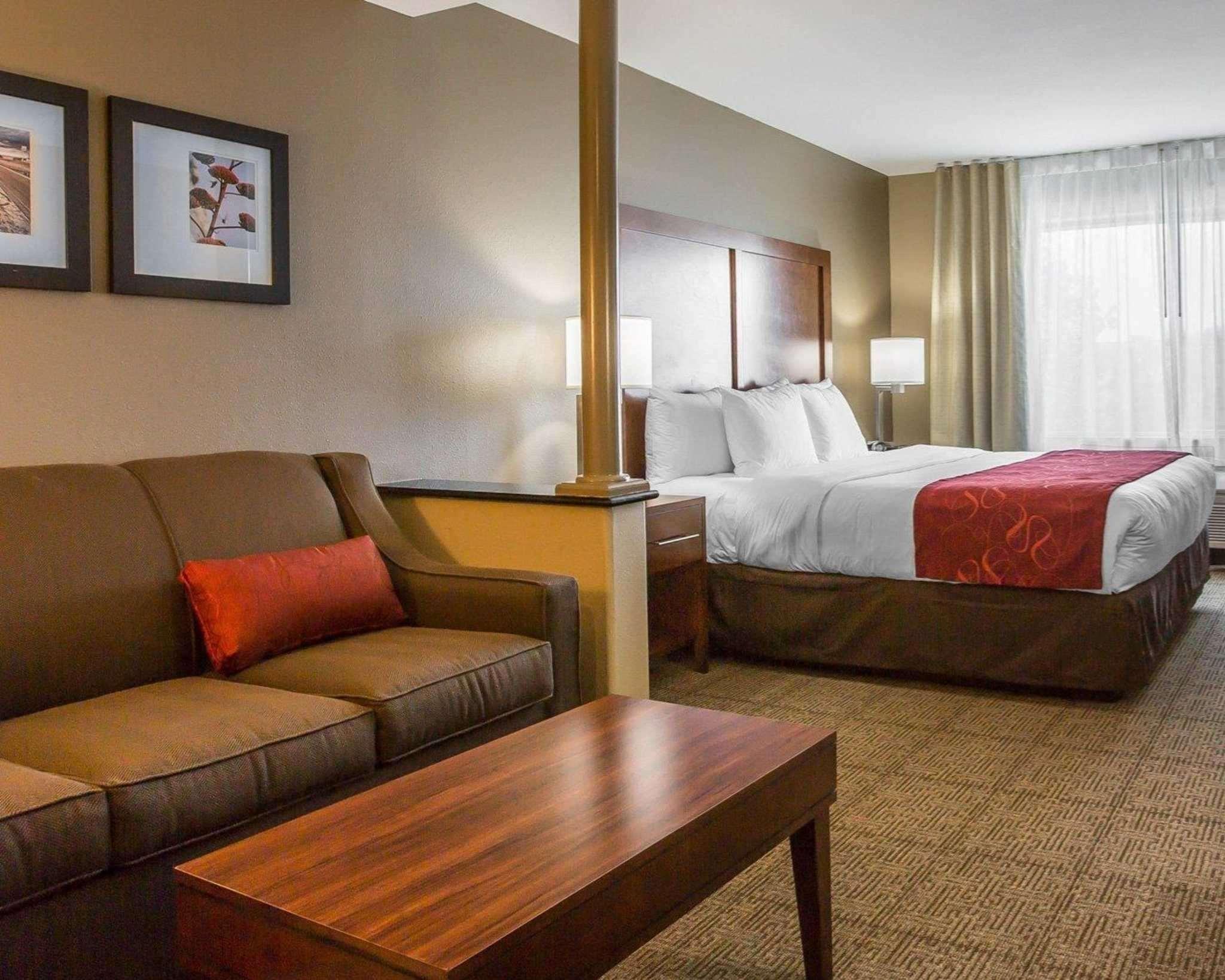 Comfort Suites Victorville-Hesperia Eksteriør billede