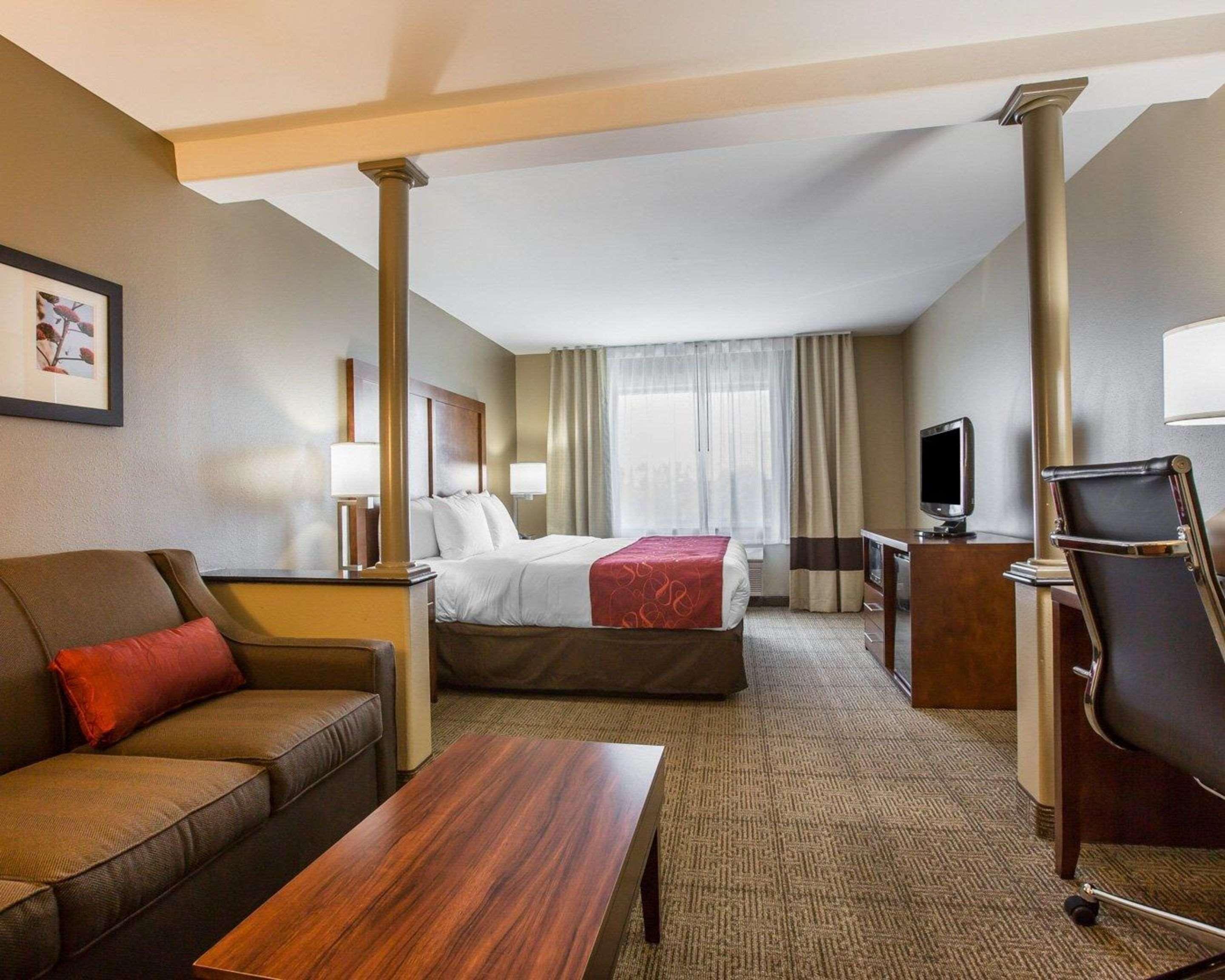 Comfort Suites Victorville-Hesperia Eksteriør billede