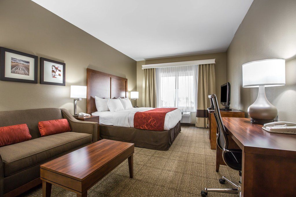 Comfort Suites Victorville-Hesperia Eksteriør billede